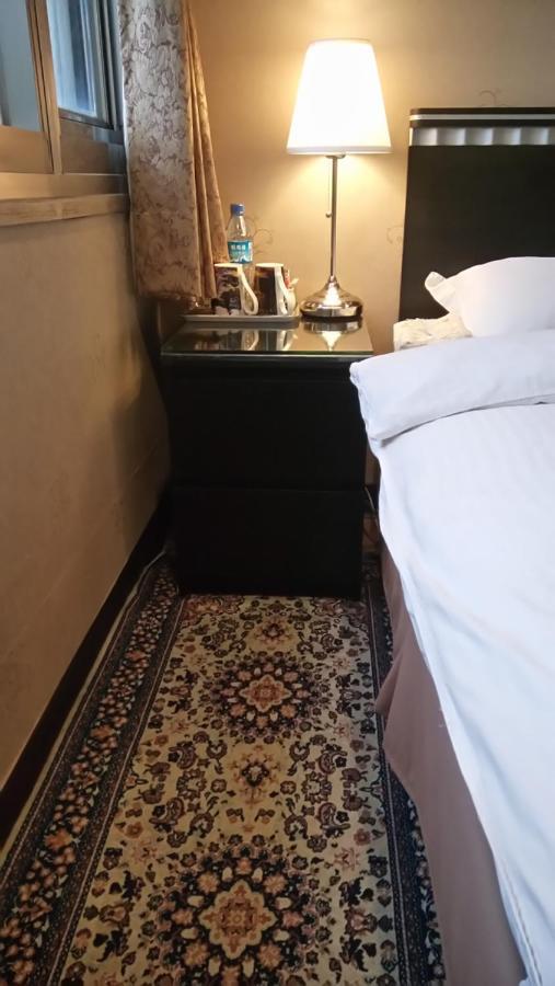 เลวิท วิลลา Bed & Breakfast จิ่วเฟิ่น ภายนอก รูปภาพ