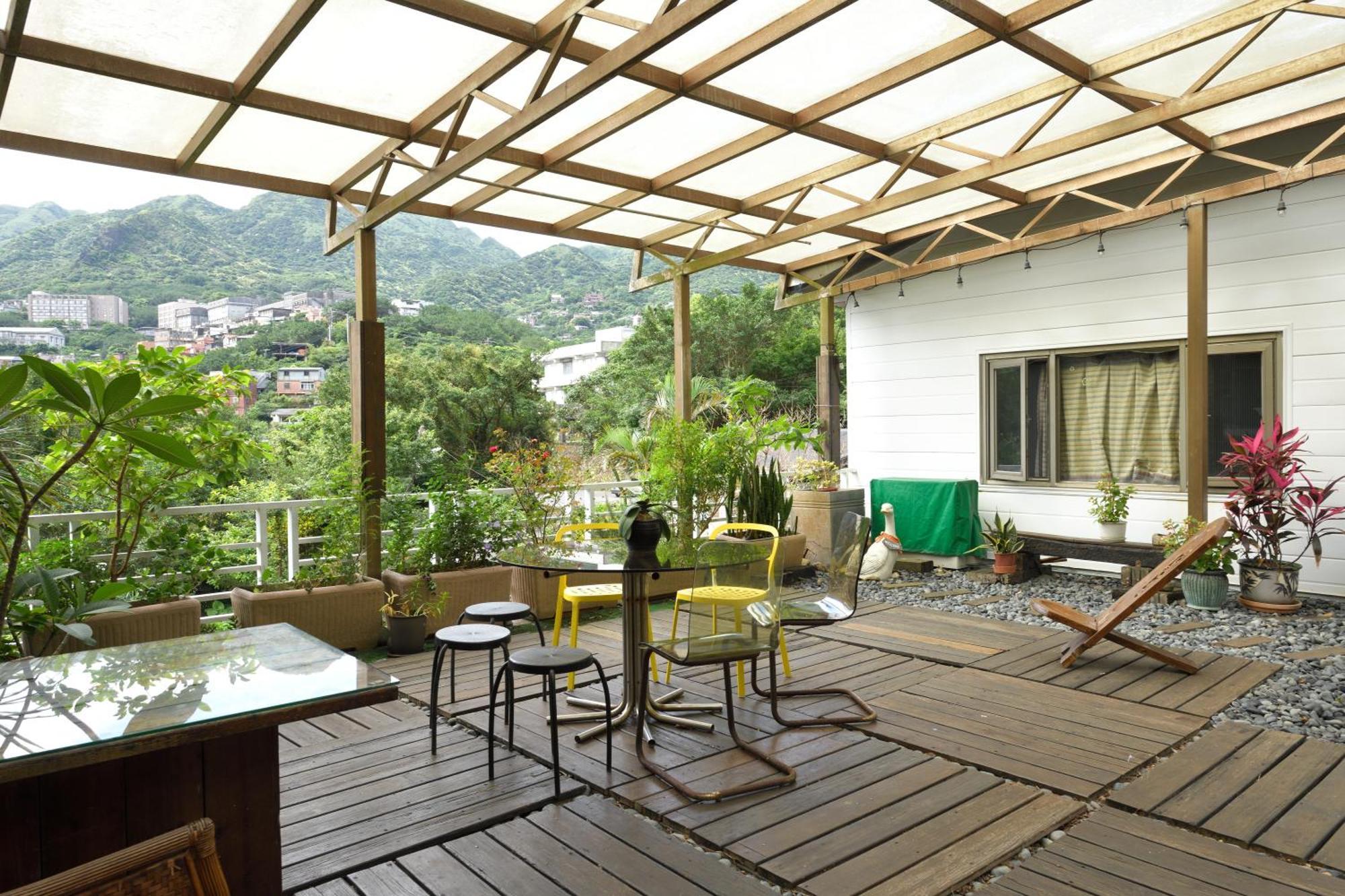 เลวิท วิลลา Bed & Breakfast จิ่วเฟิ่น ภายนอก รูปภาพ
