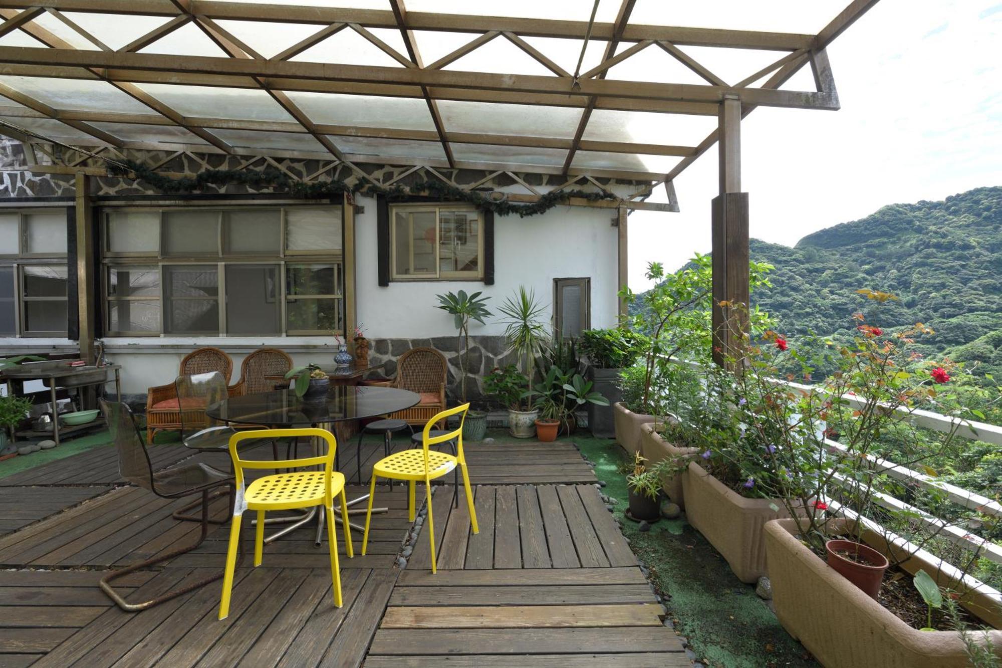 เลวิท วิลลา Bed & Breakfast จิ่วเฟิ่น ภายนอก รูปภาพ